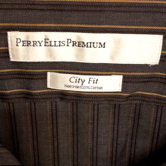 Perry Ellis Men’s shirt - Picture 4 of 5